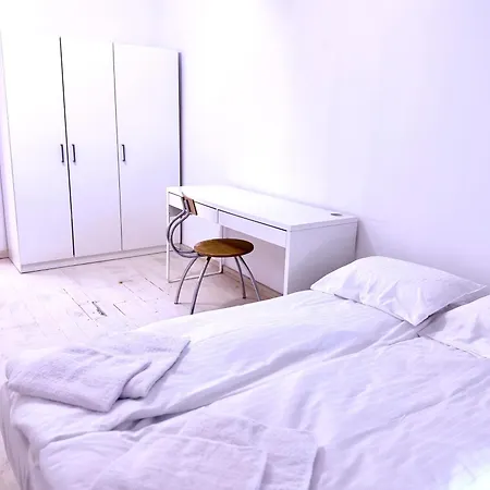 Wroclove Light Apartment